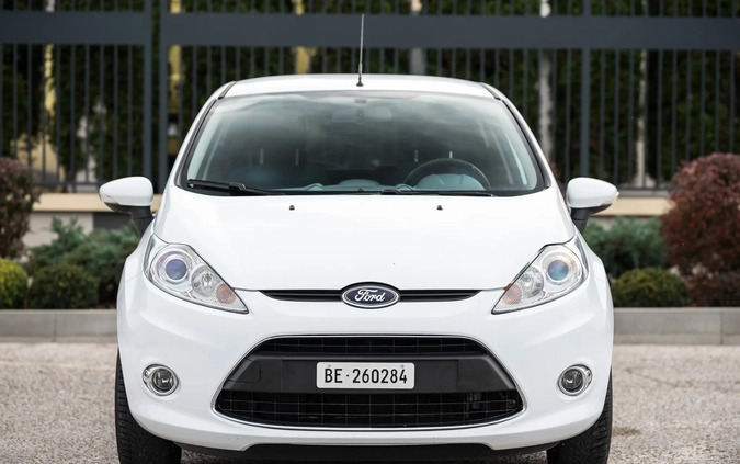 Ford Fiesta cena 23900 przebieg: 180000, rok produkcji 2010 z Radom małe 497